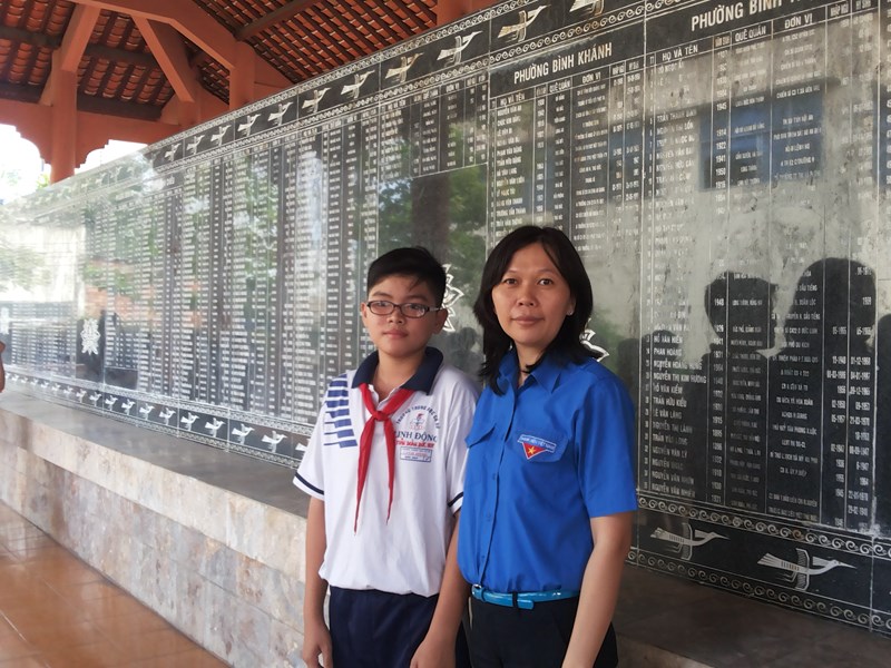 Một số hình ảnh quá trình tự đánh giá năm học 2015-2016
